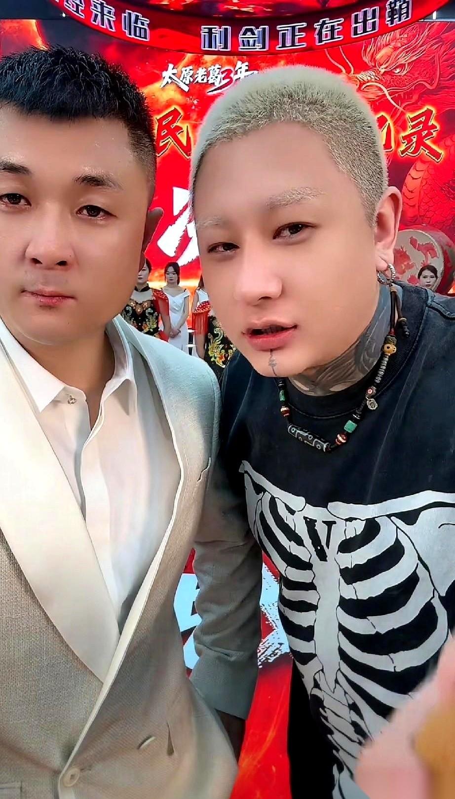 真的，有时候想想都觉得心寒。把你风风光光扶上董事长的位子，转过头就把最能下金蛋