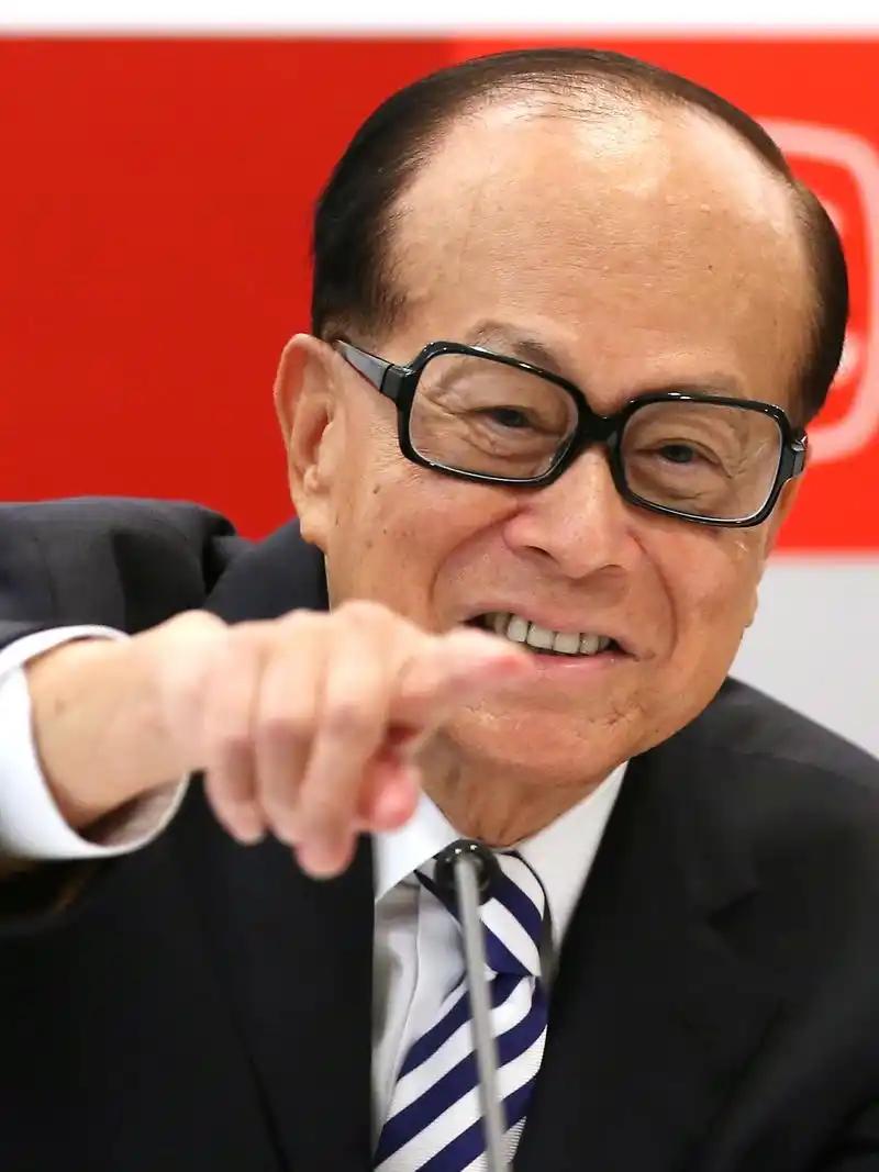 就在刚刚，李嘉诚旗下长江和记实业发布通报，8月20日，李嘉诚旗下长江和记