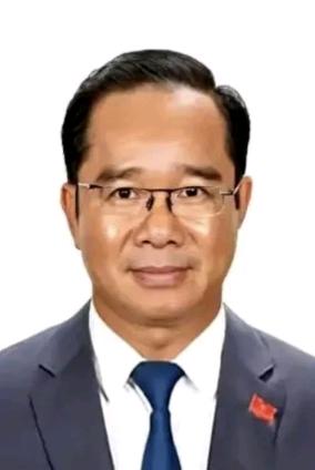 一个越南教授，当着全世界的面，扔下一句话。他说：“虽然我个人对中国有意见，但不得