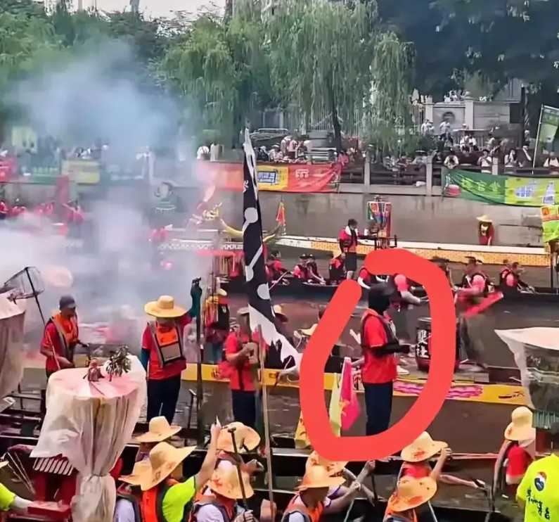 这次猎德龙舟翻船事件给所有人都上了一课那就是不论情况多复杂，都要谨记一句