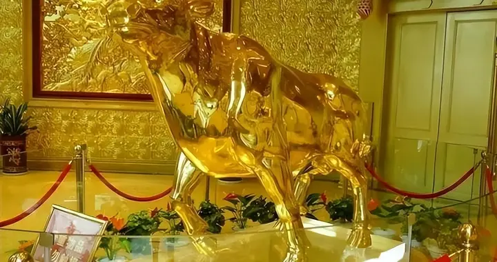 15年增值4倍！华西村1吨金牛成最成功投资