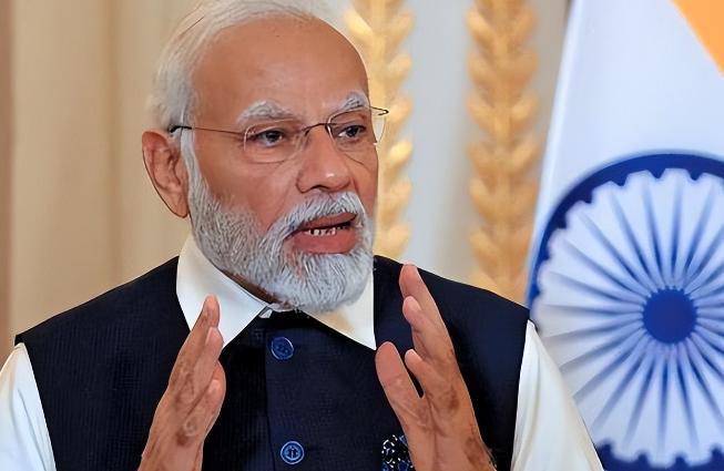 俄油轮南海集体改道印度，真相绝非“截胡”那么简单近期，国际航运圈爆出一则引人