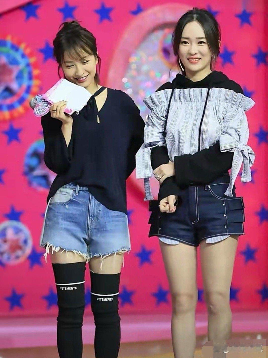 霍思燕年轻那会，颜值太能打了。​​​