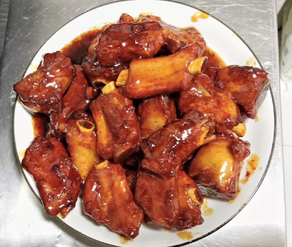 我准备过两天给家里五口人交合作医疗的。没想到,婆婆打电话跟我说:“我给交了。”