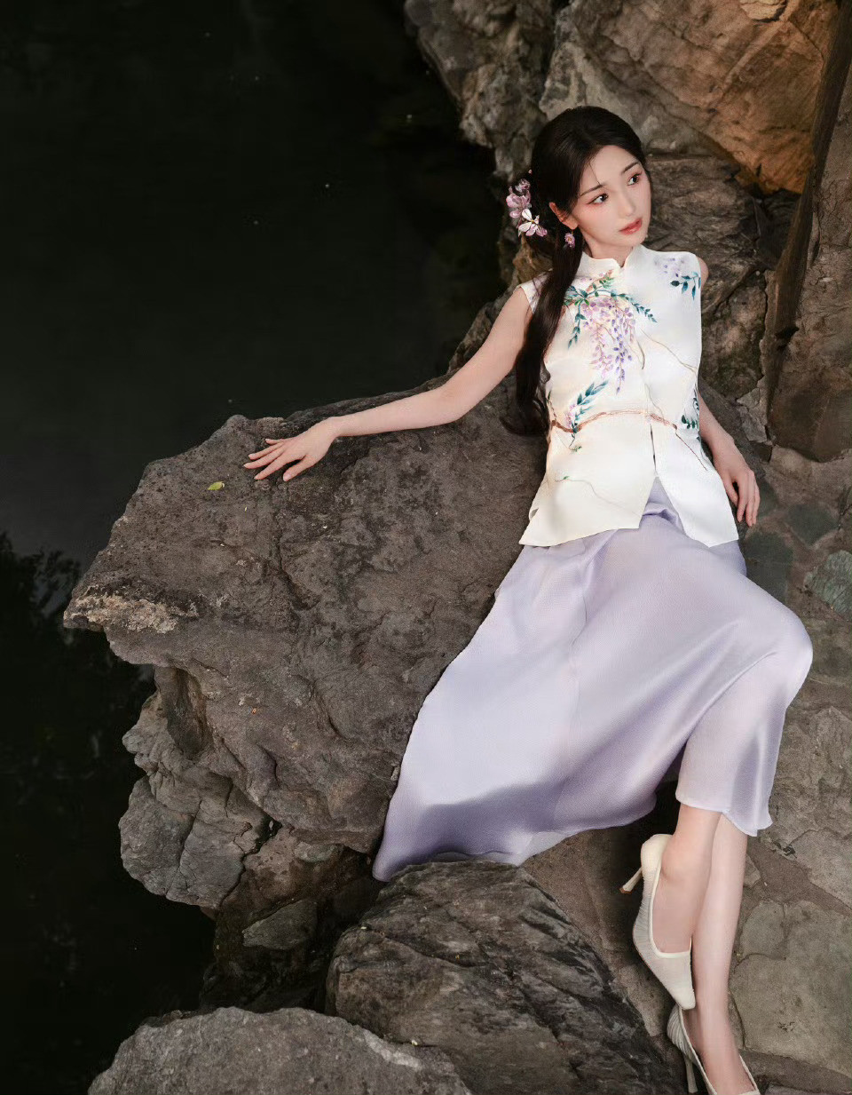 毛晓彤精美典雅大片​​​