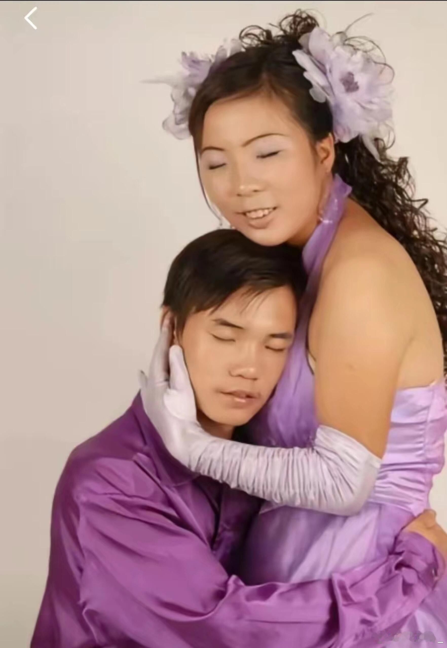 早期婚纱照能多离谱