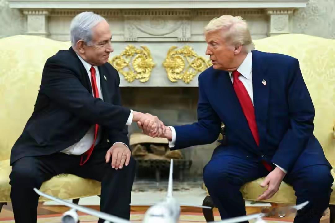 以总统伊萨克·赫尔佐格没有给特朗普面子！内塔尼亚胡危险了本来，以色列总理内塔尼