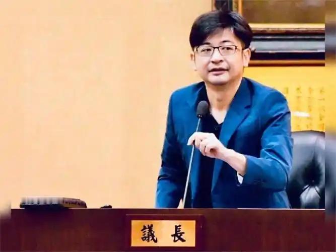 9月17日，台湾政坛一记闷雷，直接劈向国民党年底选情。彰化地检署动作凌厉，