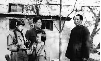 1962年，再婚后的刘思齐喜得贵子非常高兴，这时丈夫杨茂之让她给孩子取个名字，然