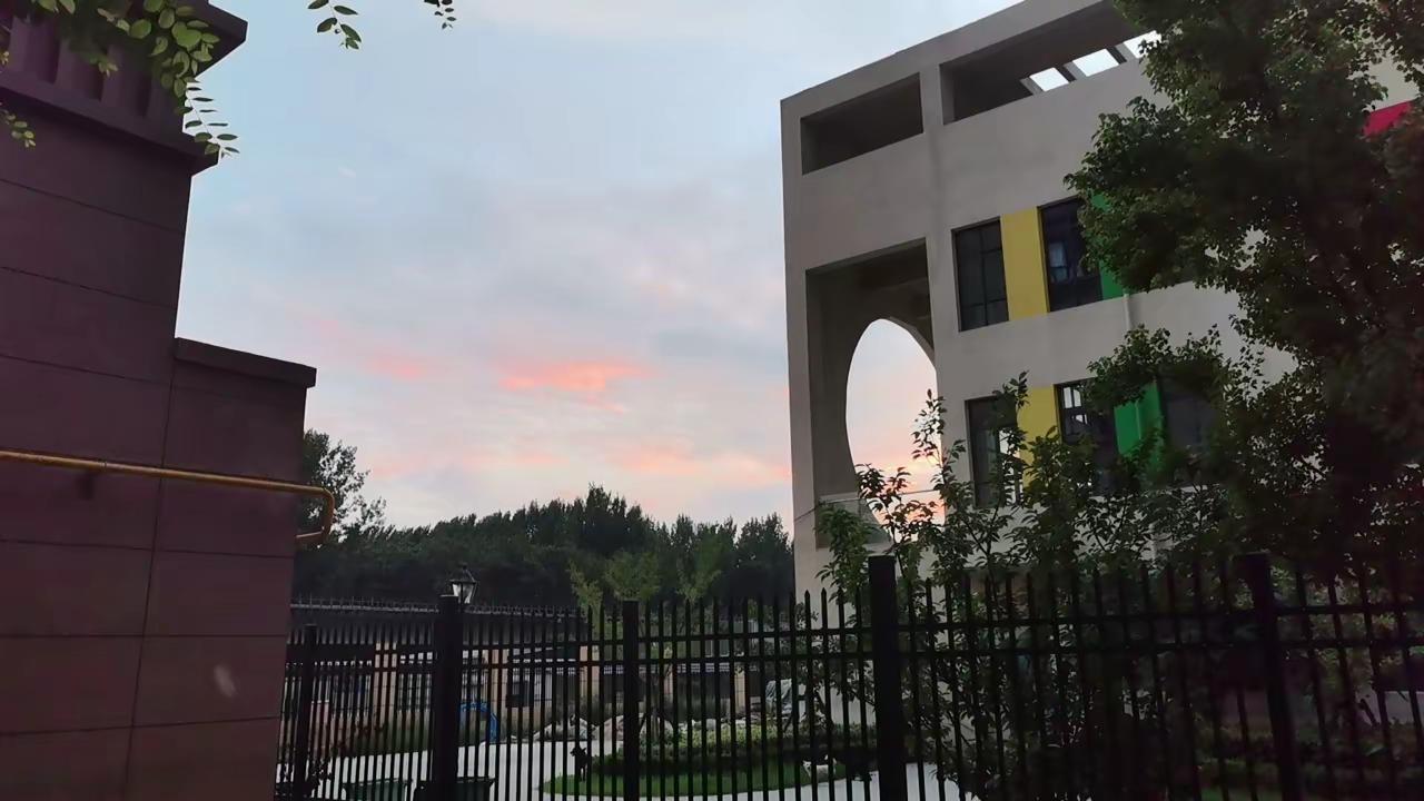好美的金色夕阳！