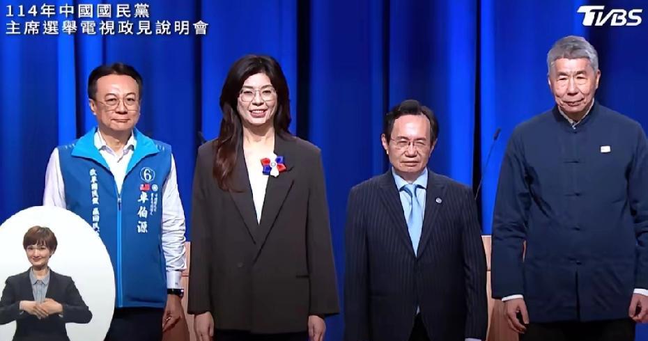 郑丽文“翻车”：狐狸尾巴露出来了还是无心之过？我来泼一盆冷水蓝营一把手选举以来
