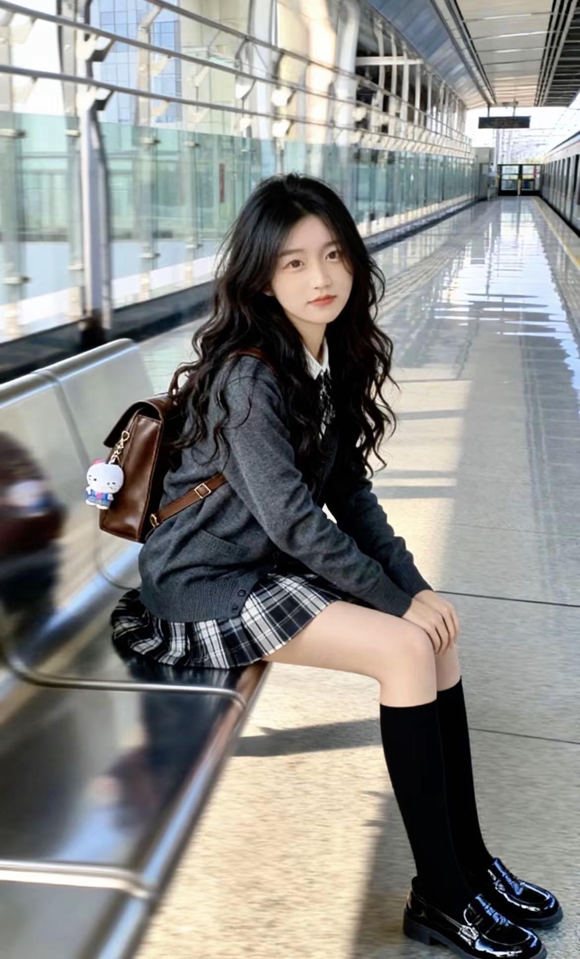 学院风百搭。jk穿搭风穿搭拍照姿势jk拍照姿势学院