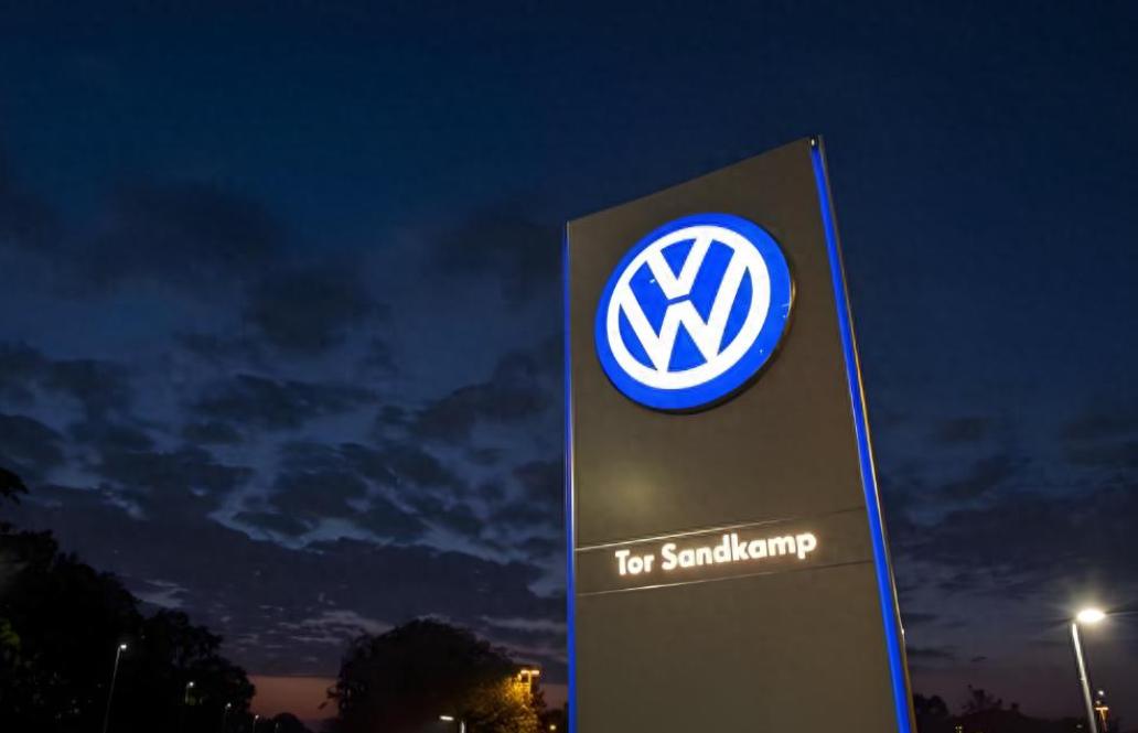 十几万买奥迪、凯迪拉克、沃尔沃？这事儿真来了。我一个朋友上周刚提了台奥迪Q3，