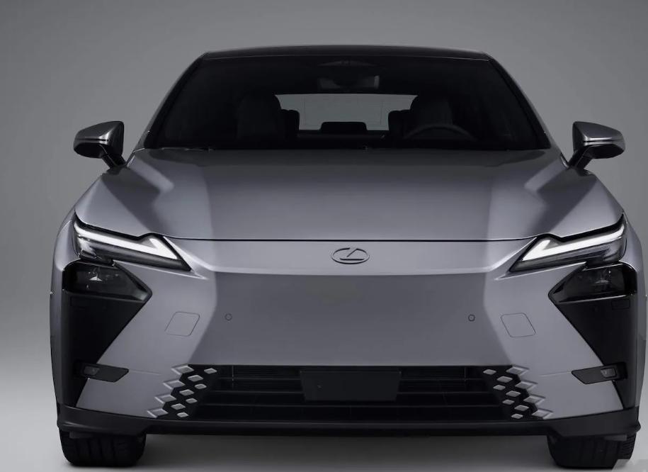 2026年最值得期待的进口车应该就是全新换代的雷克萨斯ES了！这款车型已经在20