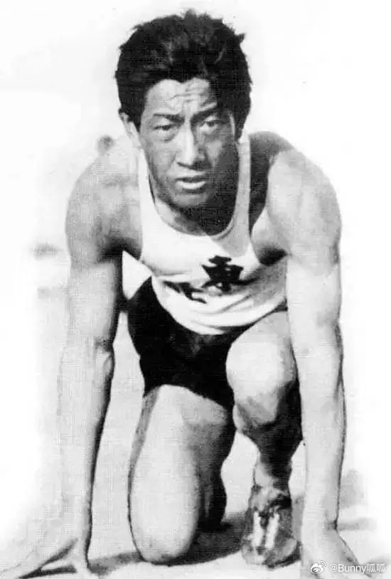 1932年，刘长春揣着张学良给的8000大洋，坐了22天船，上岸第二天就参加洛杉
