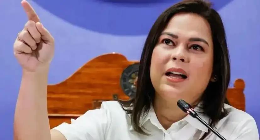 “有人很绝望”莎拉在中期选举后非常强硬地表示“尽管放马过来！”，目前莎拉手握参议