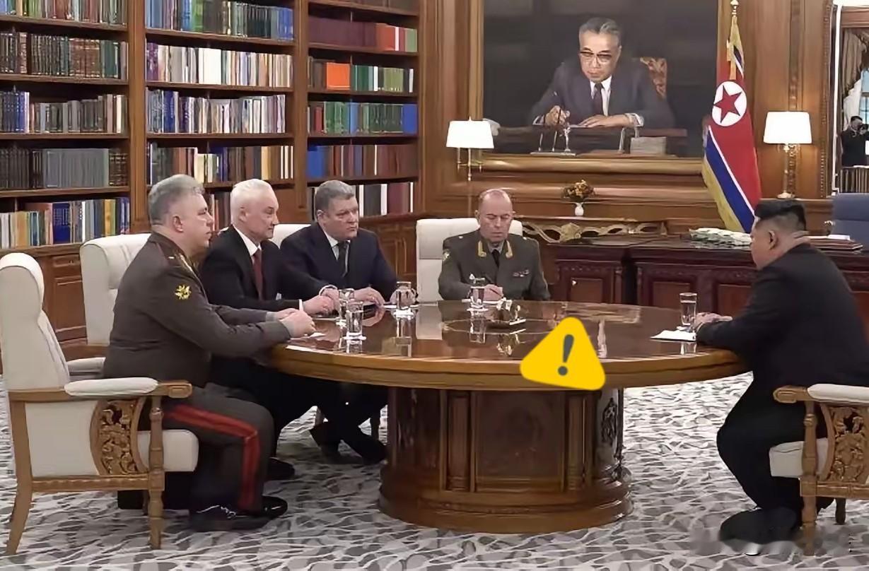 朝鲜迎来一个好消息！4月26日，据俄罗斯卫星通讯社的消息称，俄国防部长和朝鲜最