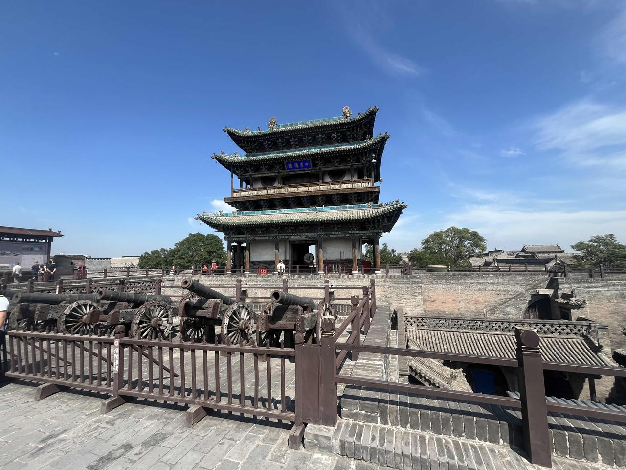 点缀一下：山西省平遥古城的景点风貌[作揖]2026年9月，我用手机摄影的照片。