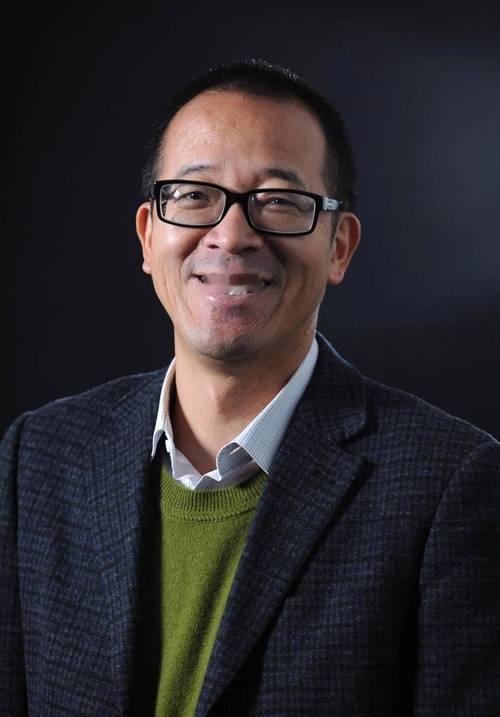 东方甄选老主播出走这才是真相！当初董宇辉离开对于东方甄选打击不小，营收和利润