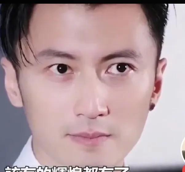 谢贤的“亲情课”：藏在现实提醒里的人间清醒谢贤对谢霆锋的一番话，近来引发不