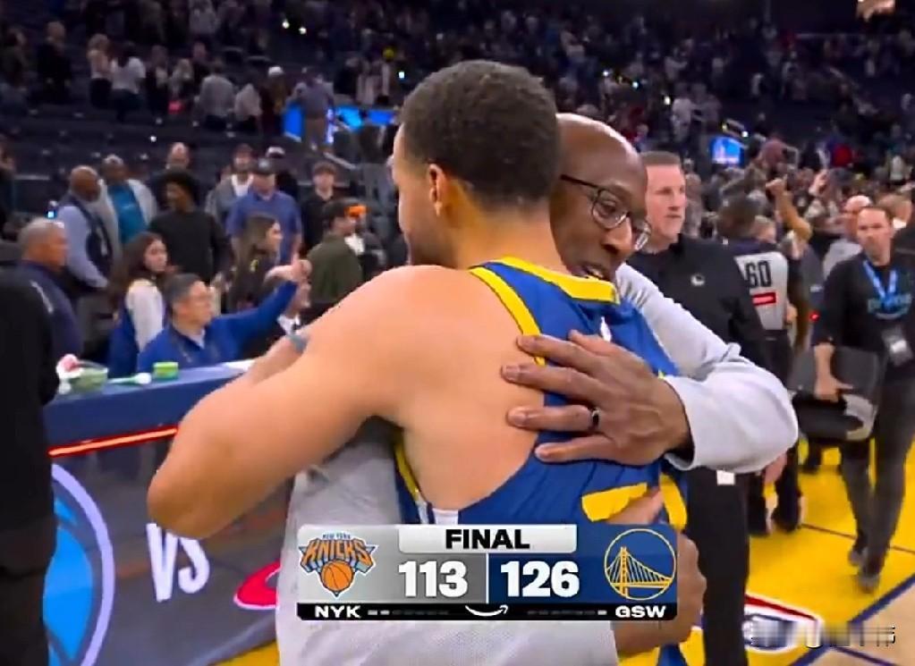 让人动容！迈克布朗谈库里：“库里是我非常喜欢的球员。”“我们一起拿过总冠