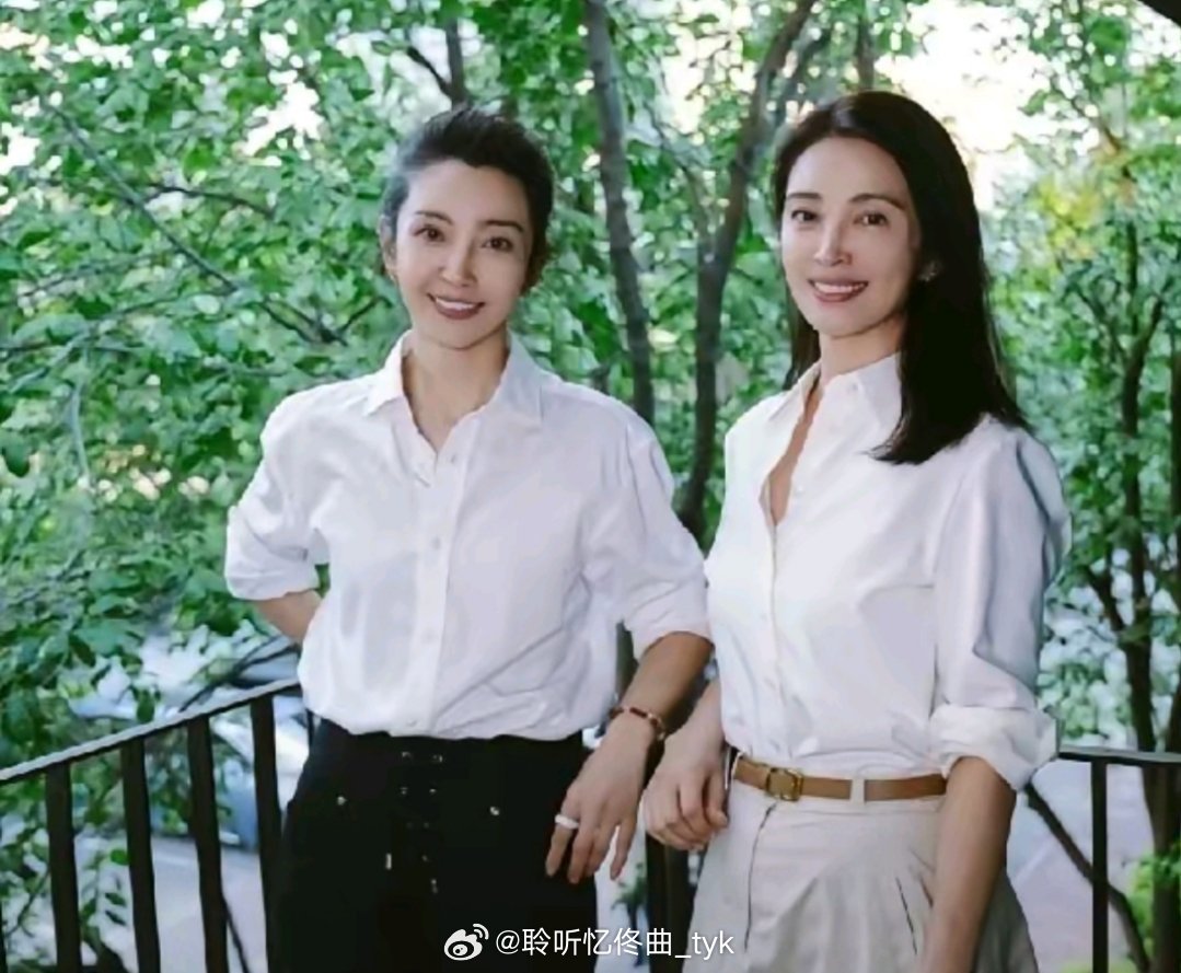 李冰冰的妹妹居然这么漂亮。