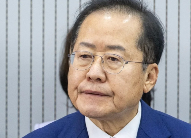 韩国前大邱市长、国民力量党资深党员洪准杓针对国民力量党前院内代表、亲尹锡悦派核心