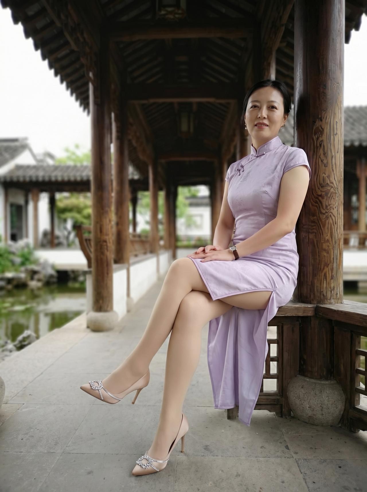 什么年龄段的女人最有女人味?中年女性精致感