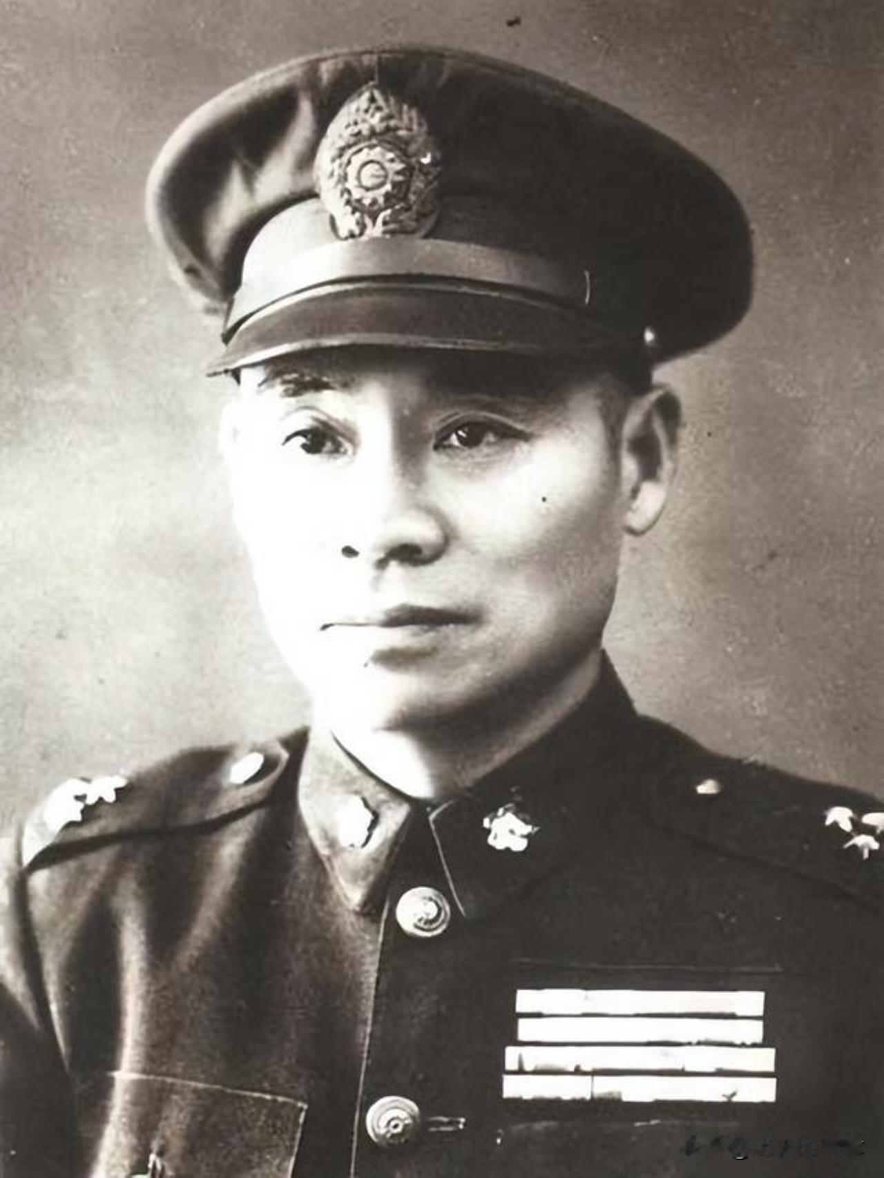 1948年卫立煌拒赴台：怒斥顾祝同冷血，凭清醒躲过杀身祸1948年的南京，