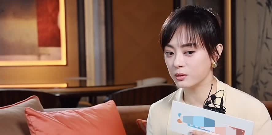 演员孙俪说：“丁达尔在我眼中就是别人家的孩子，有时候拍戏，正拍着呢，这孩子就不知