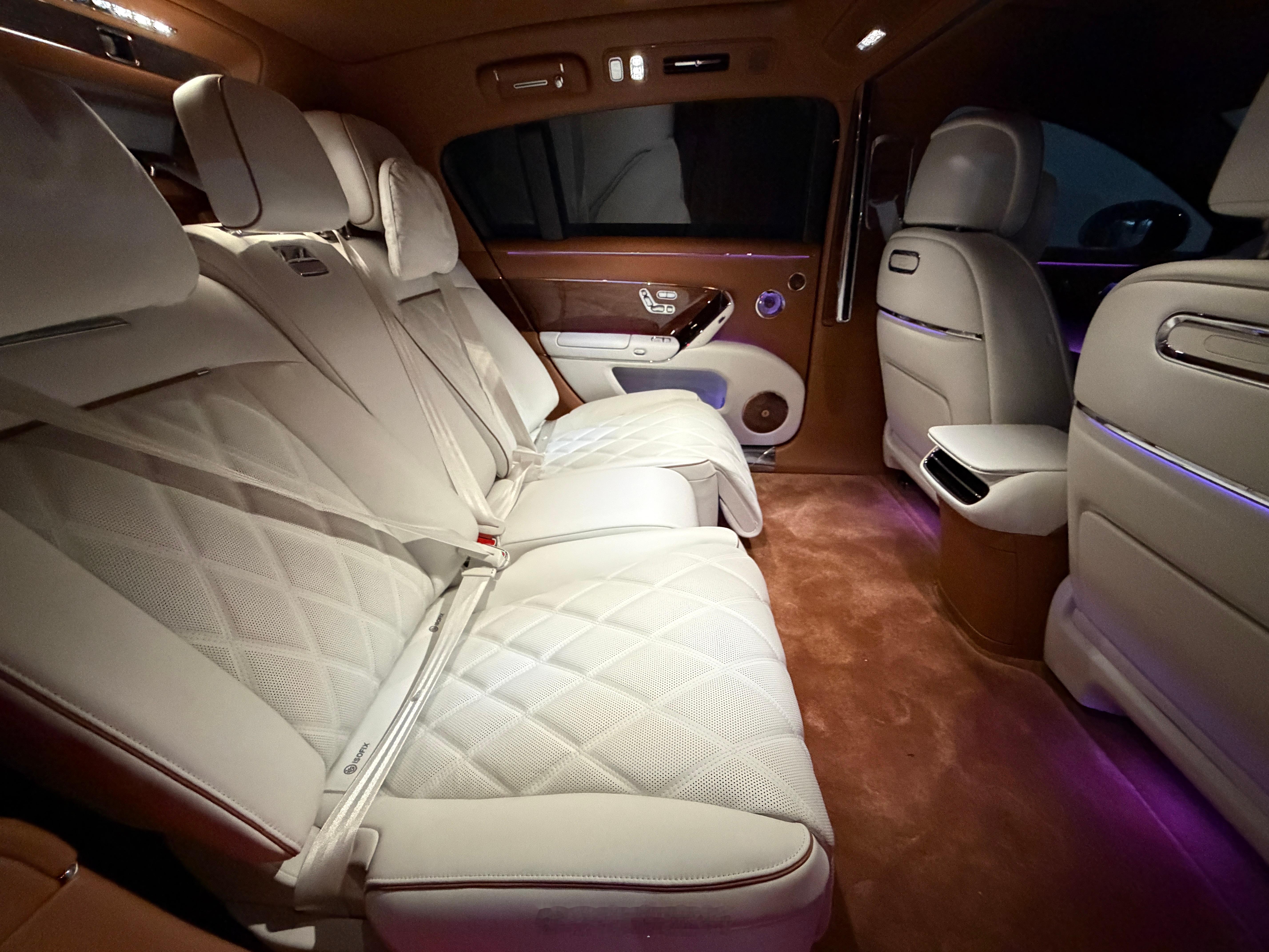 回来了，明天开尊界回老家。广州·天河公园