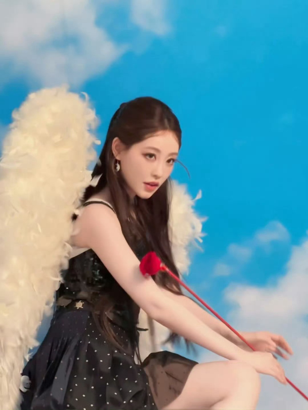 祝绪丹这组live图太有活力了，可可爱爱甜到人心里的小女孩​​​