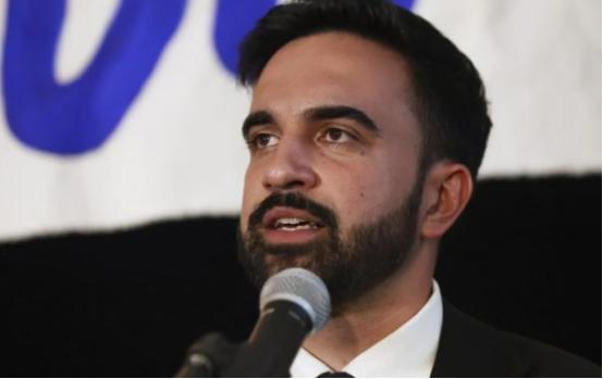 佐赫兰·曼达尼当选纽约市长，被称为“政治地震”，他有多个标签让全体美国人和世界震