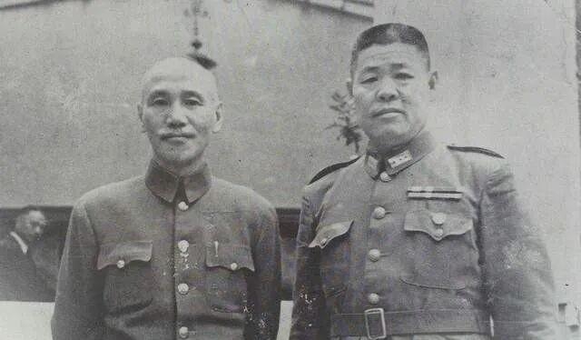 1948年7月，胡宗南让鲁崇义率30军进入太原。鲁崇义被吓得手中茶杯落地，说：“