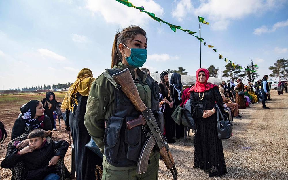 库尔德人离建国成功，曾经只差最后一步。所有人都把他们的失败归咎于大国博弈和内