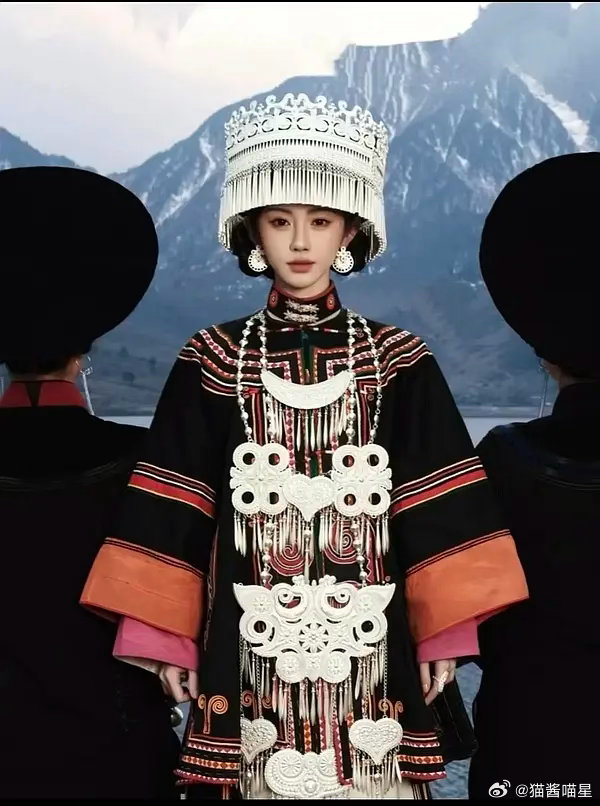 wb女顶鞠婧祎的商务写真，什么水平？