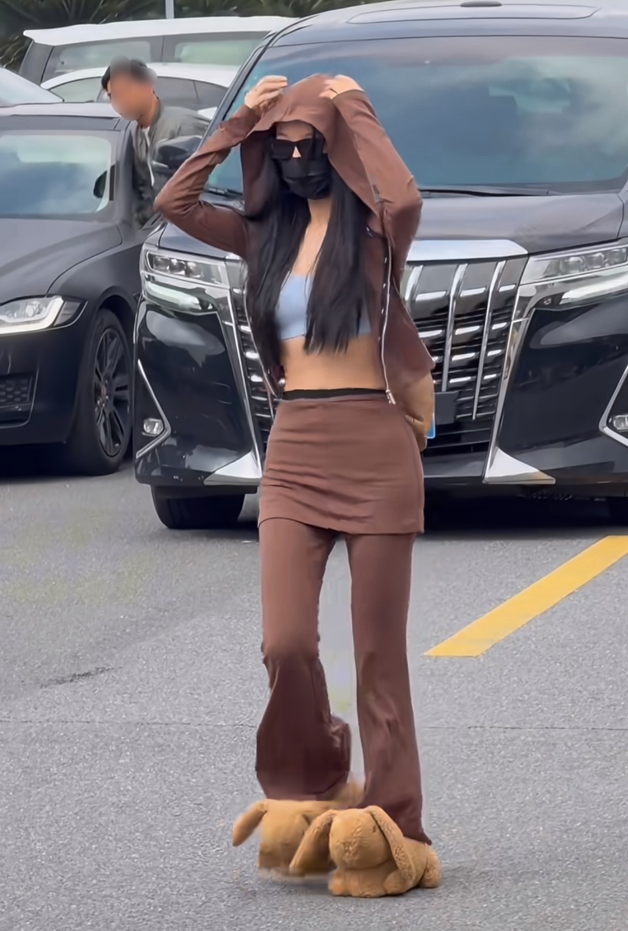 ？窝鱼这么多天衣柜里的漂亮衣服就没重复过…