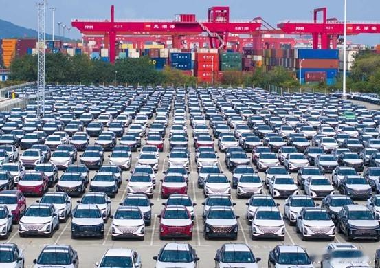 利润率跌至1.8%，汽车行业离“大洗牌”还有多远？国家统计局近期发布的数据，给看