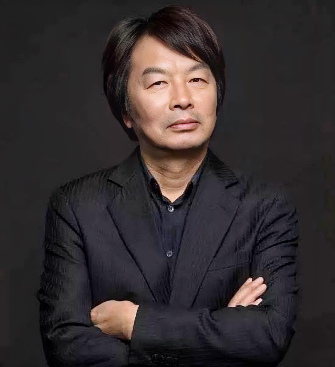 北大鬼才刘震云一句话戳破真相：让你舒服的，最后榨干你；让你上瘾的，最后赔上