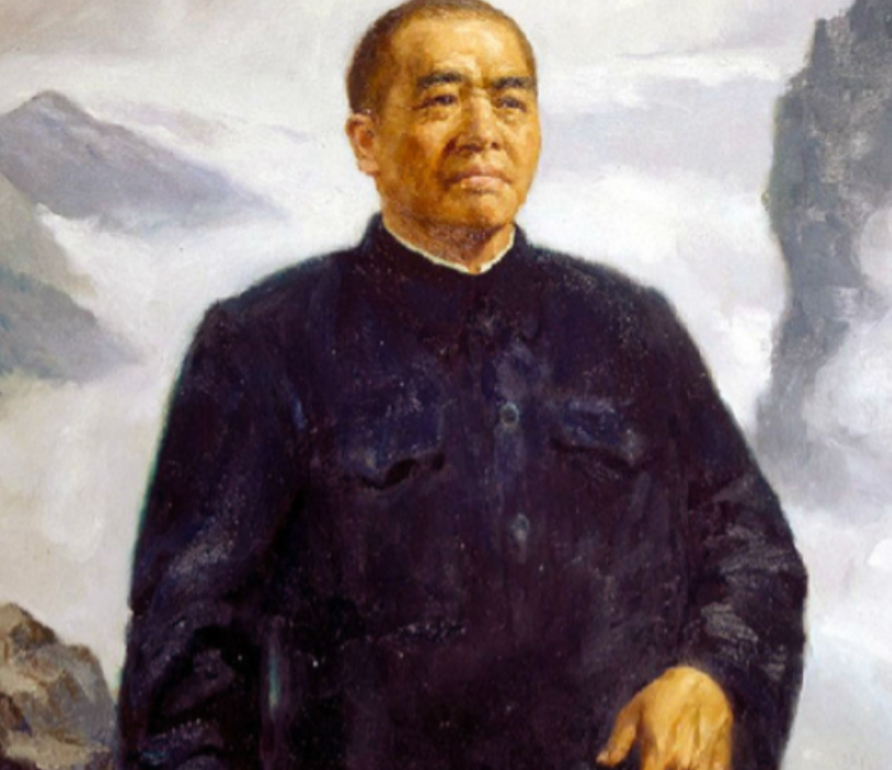 1942年，女特务刺杀彭老总失败，准备执行枪决。彭老总却突然说：“这人千万不能杀