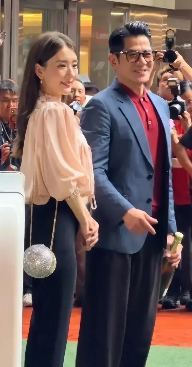 郭富城给天下男人上了一课：娶老婆可以娶没文化的，也可以娶没钱的，但千万不能