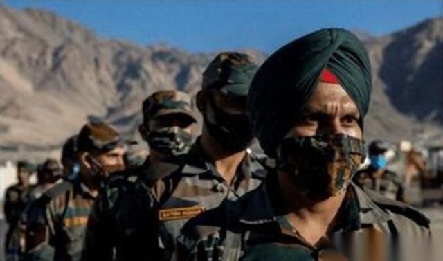 印度军事专家普拉文·索赫尼最近出了本新书，叫《最后的战争》，他在书里预言：一旦真