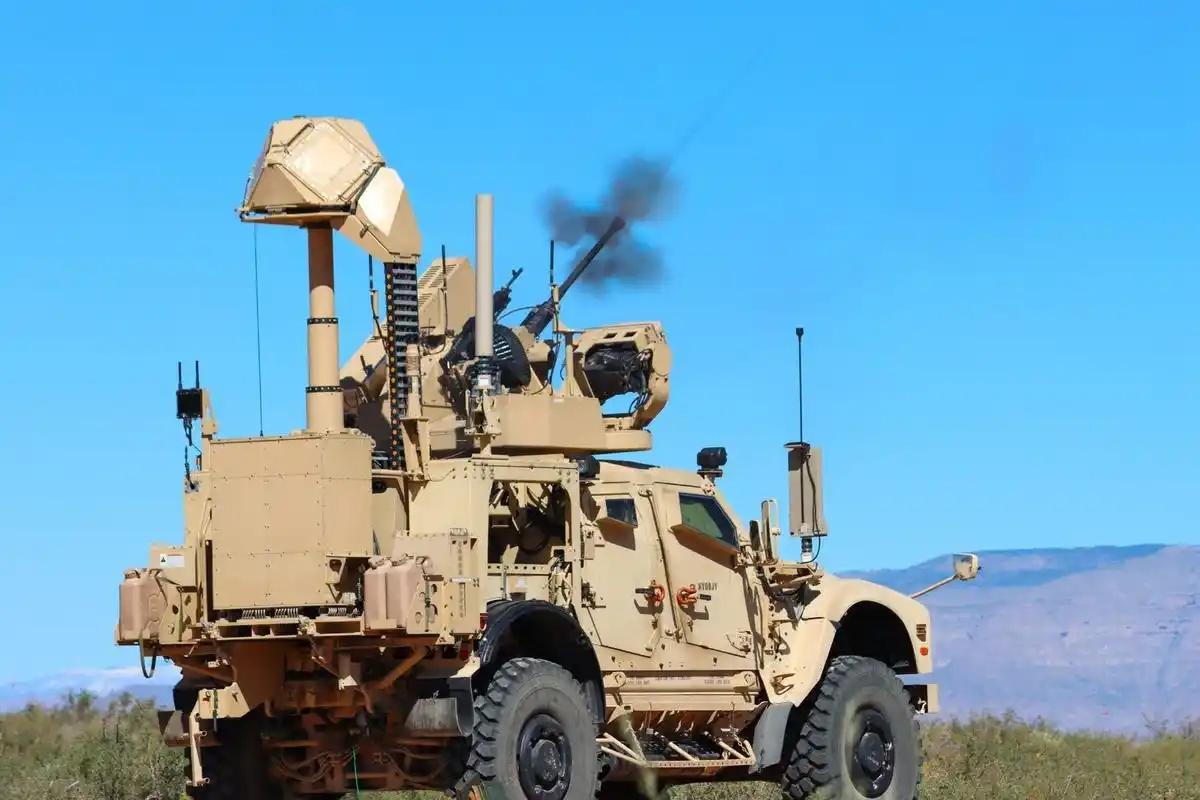 反无人机装备看着越来越多，可真正难的不是“有没有武器”，而是不同战场根本不是一套
