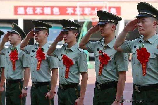法律地位：一个是“正名”，一个是“小名”-退役军人：这是 《中华人民共和国
