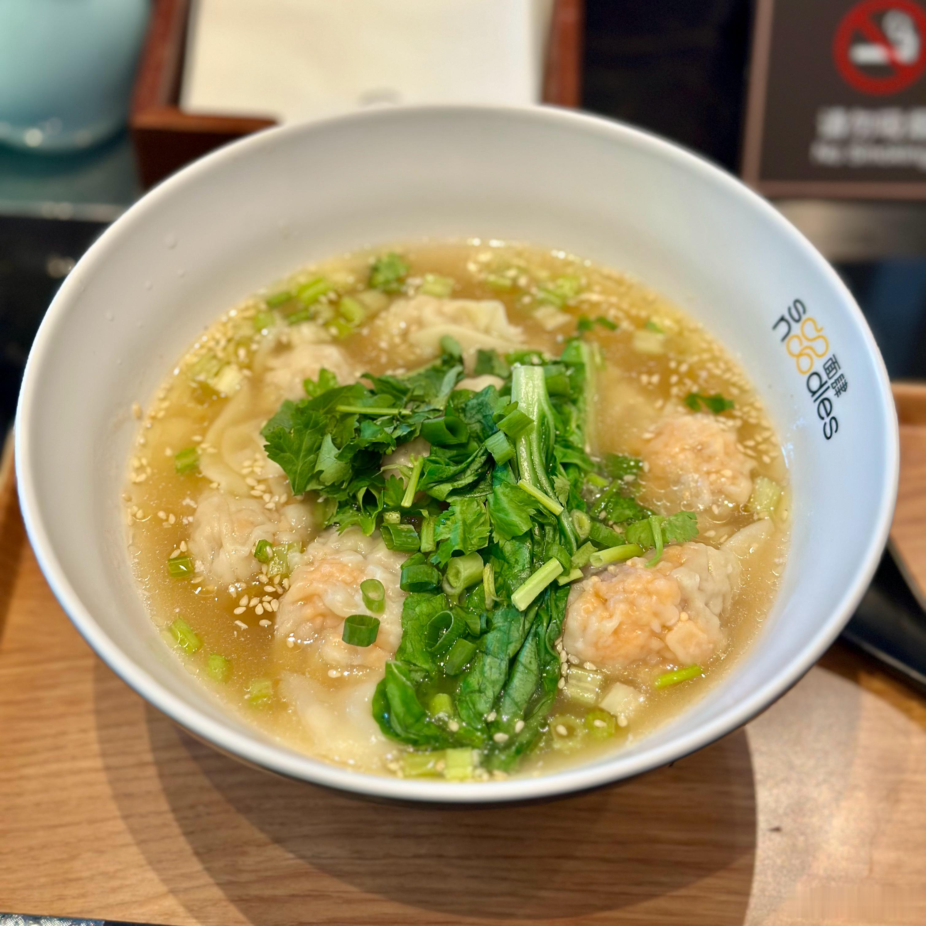 中午吃碗鲜虾蟹籽馄饨。成都·SooNoodles·面肆(恒邦天府喜来登酒店)