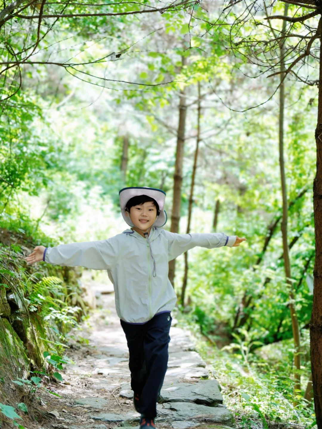 坚持大户外娃还是近视？靠OK镜稳稳控住度数！