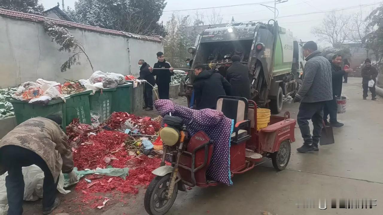 正月初五话破五，今天是蛇年的正月初五，在农村，到了这一天家家户户都可以扫地，并可