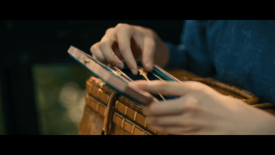 八千里路云和月为了一个动图看了一部剧从儿女情长到家国情怀，韩小月在炮火中慢慢成长