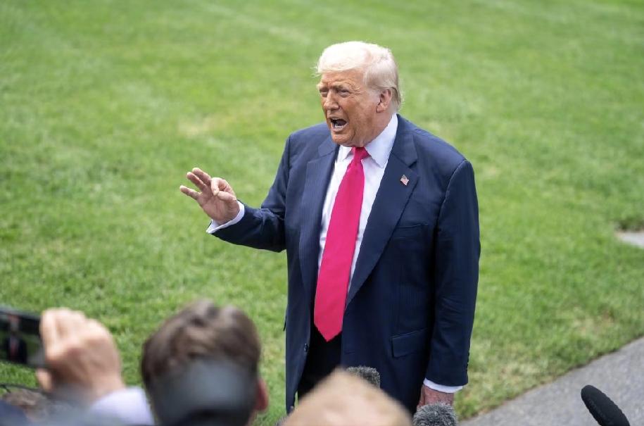 特朗普喊话中国经济敌对，中国进口零美国大豆，农民损失惨重特朗普又在推卸责