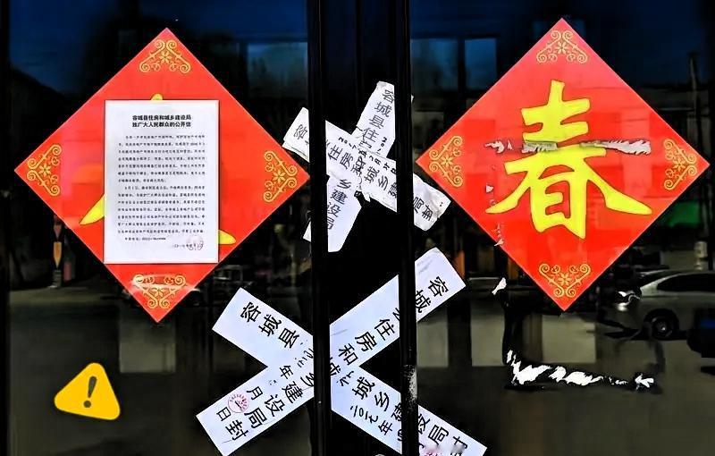 山西摔狗反杀案中的邻居，最开始是不愿意把自己家监控录像拿出来的，因为他们认为，这